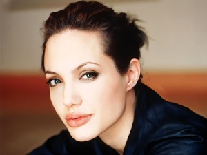 Angelina-Jolie-Wallpapers-HD